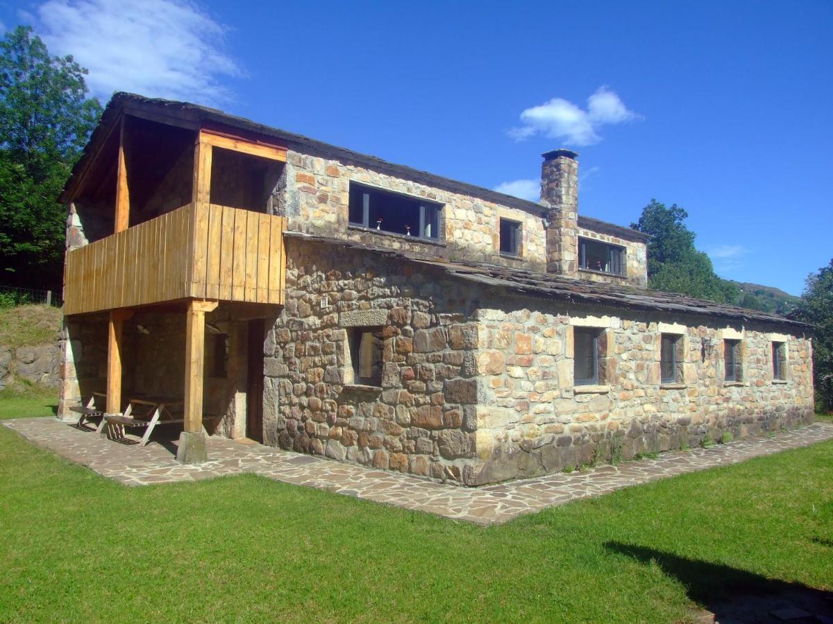 Las Hayucas San Roque de Riomiera Luaran gambar