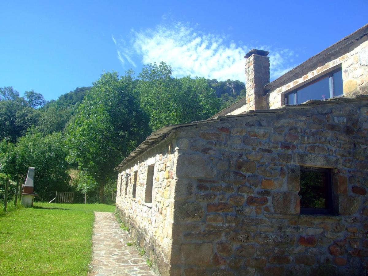 Las Hayucas San Roque de Riomiera Luaran gambar