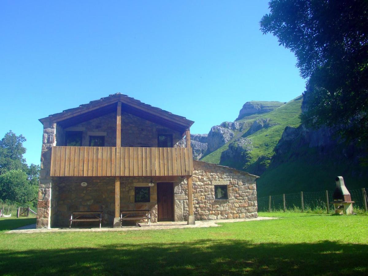 Las Hayucas San Roque de Riomiera Luaran gambar